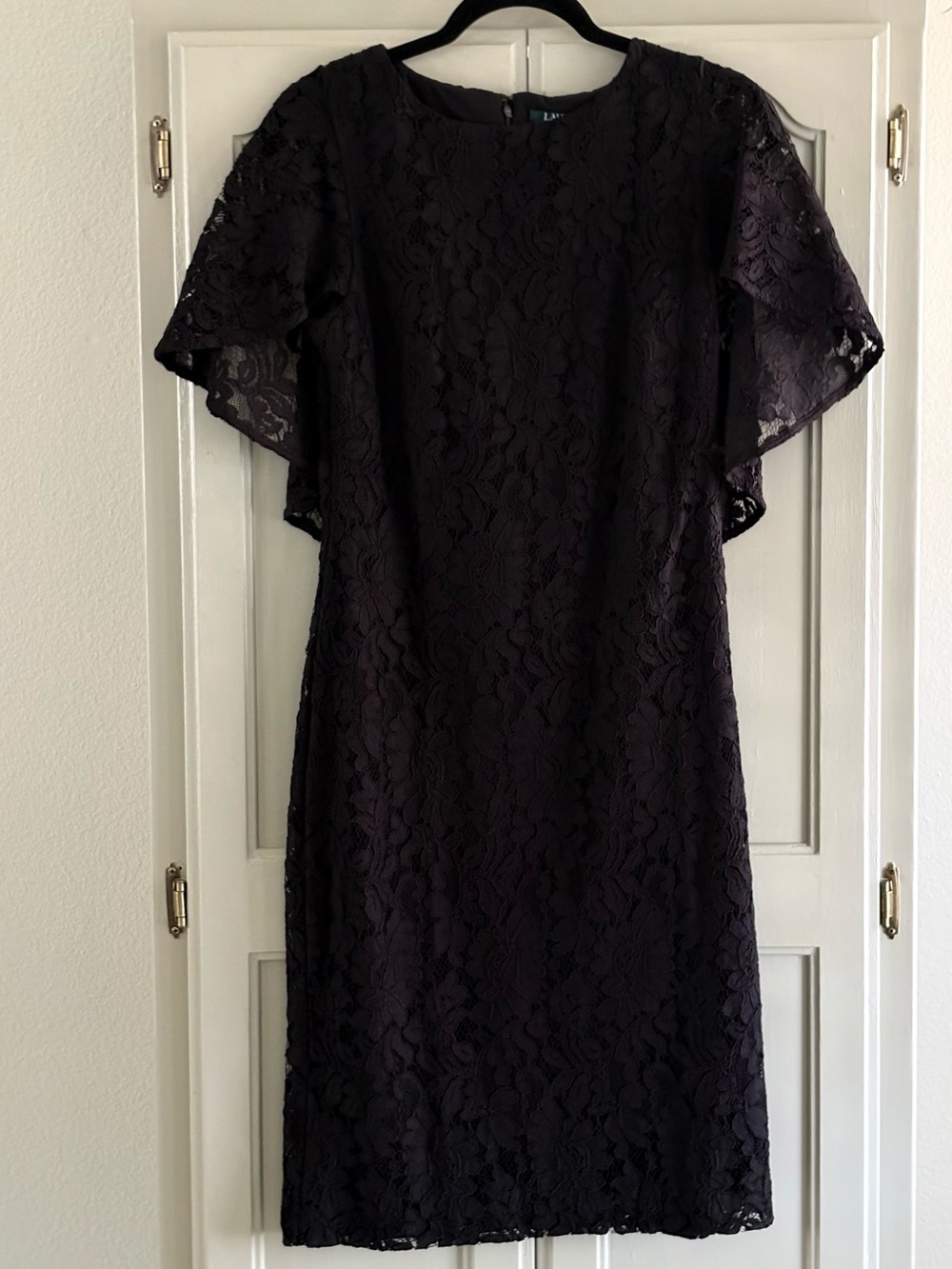 LAUREN RALPH LAUREN Cape Lace Overlay‎ Black Sheath Dress | Size 10